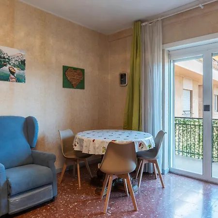 Guesthost - La Rosa Di Trastevere Apartment
