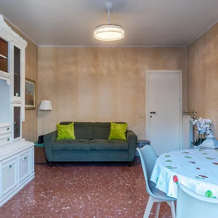 Guesthost - La Rosa Di Trastevere Apartment