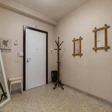 Guesthost - La Rosa Di Trastevere *