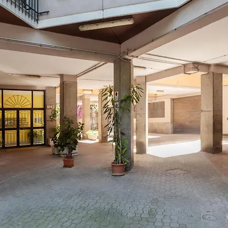 Guesthost - La Rosa Di Trastevere Apartment Rom